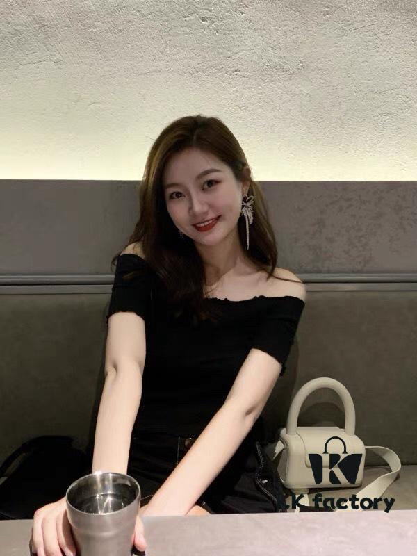 HEFANG Jewelry Love Heart Wheat Tassel Earrings