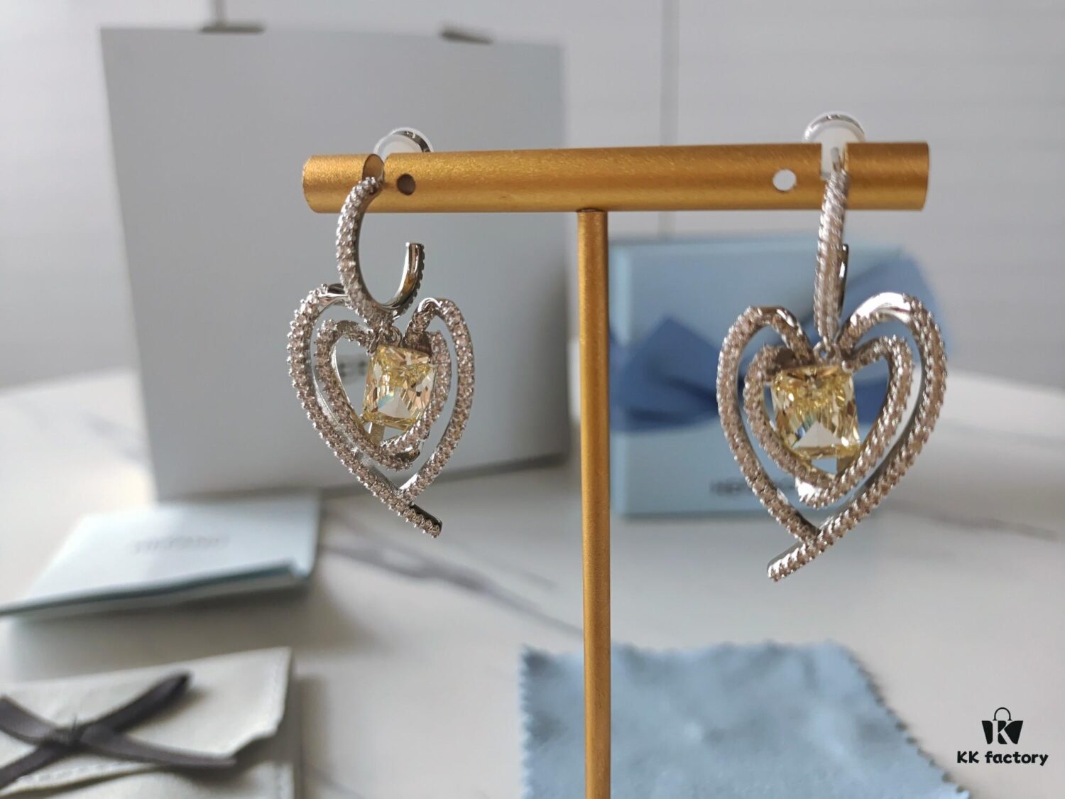 6930046312f62673a6faaf68 HEFANG Jewelry - Declaration Cube Earrings