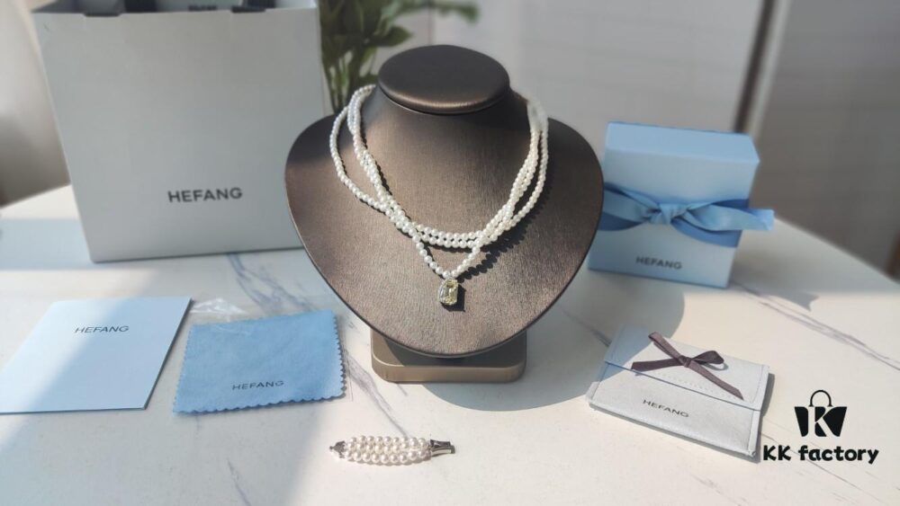 6930047112f62673a6faaf8b HEFANG Jewelry Liu Guang Fang Tang Three-Layer Necklace with Extension Chain