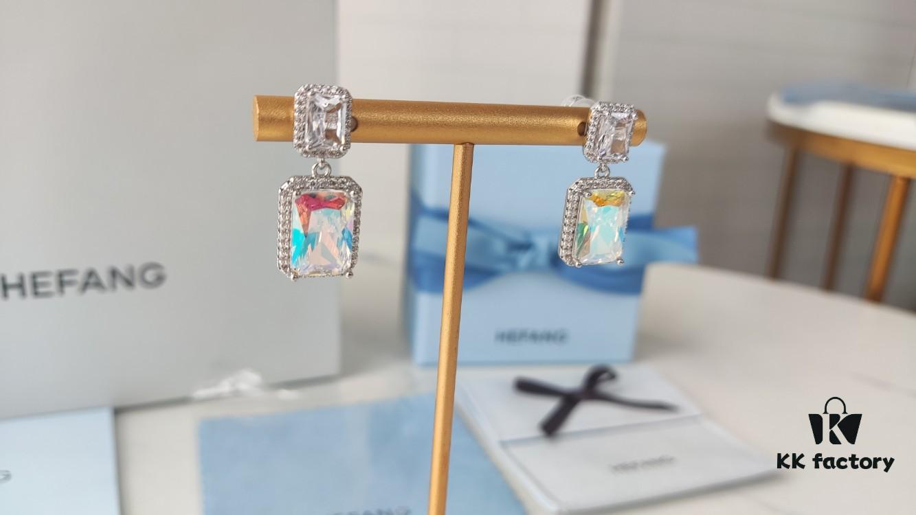 6930048112f62673a6faafb8 HEFANG Aurora Sugar Cube Earrings