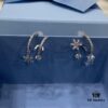 6930049e12f62673a6faaffa He Fang Xue Huan Ice Crystal Earrings for Women, Niche Design Fashion Drop Earrings, Ear Jewelry