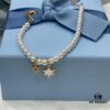 He Fang Liu Guang Twin Star Pearl Bracelet