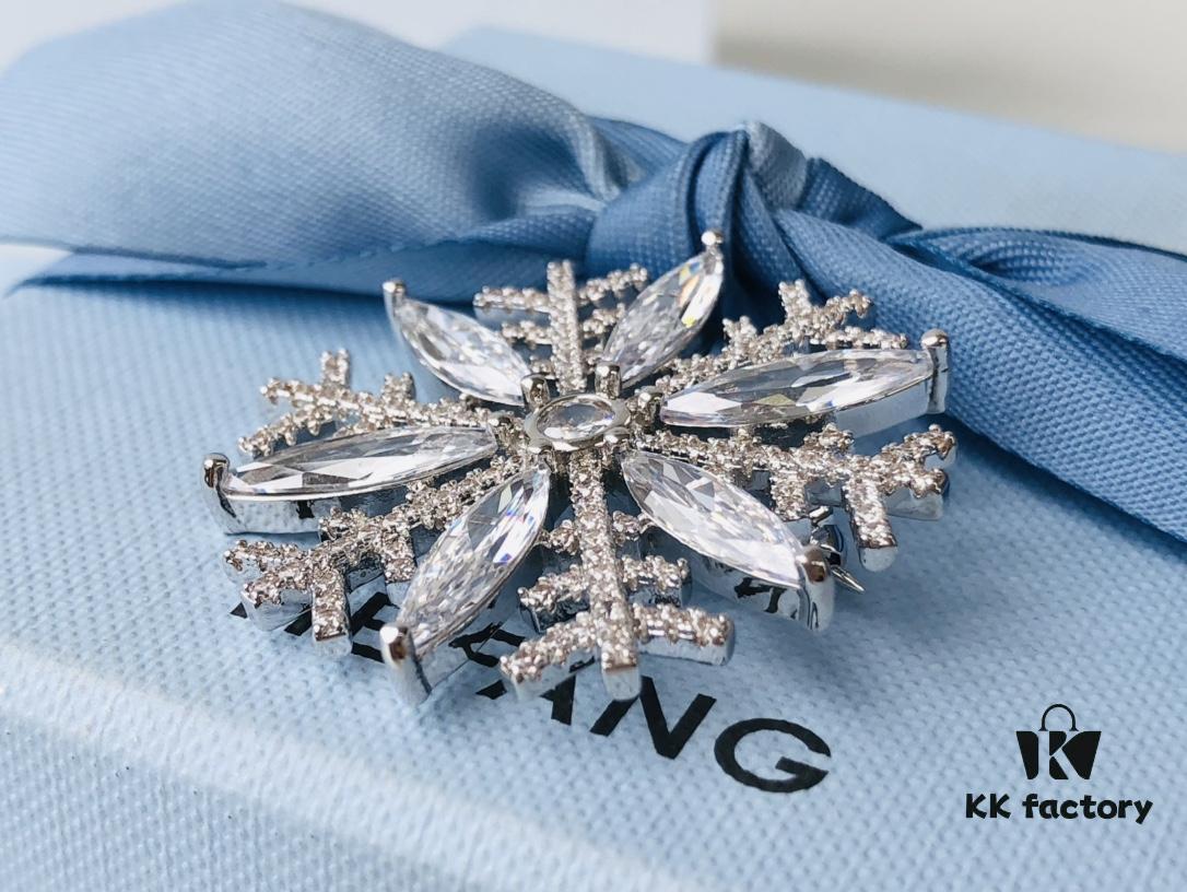 6930050012f62673a6fab0ea Hefang Frost Flower Brooch