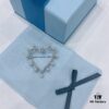He Fang Pearl Heart Brooch