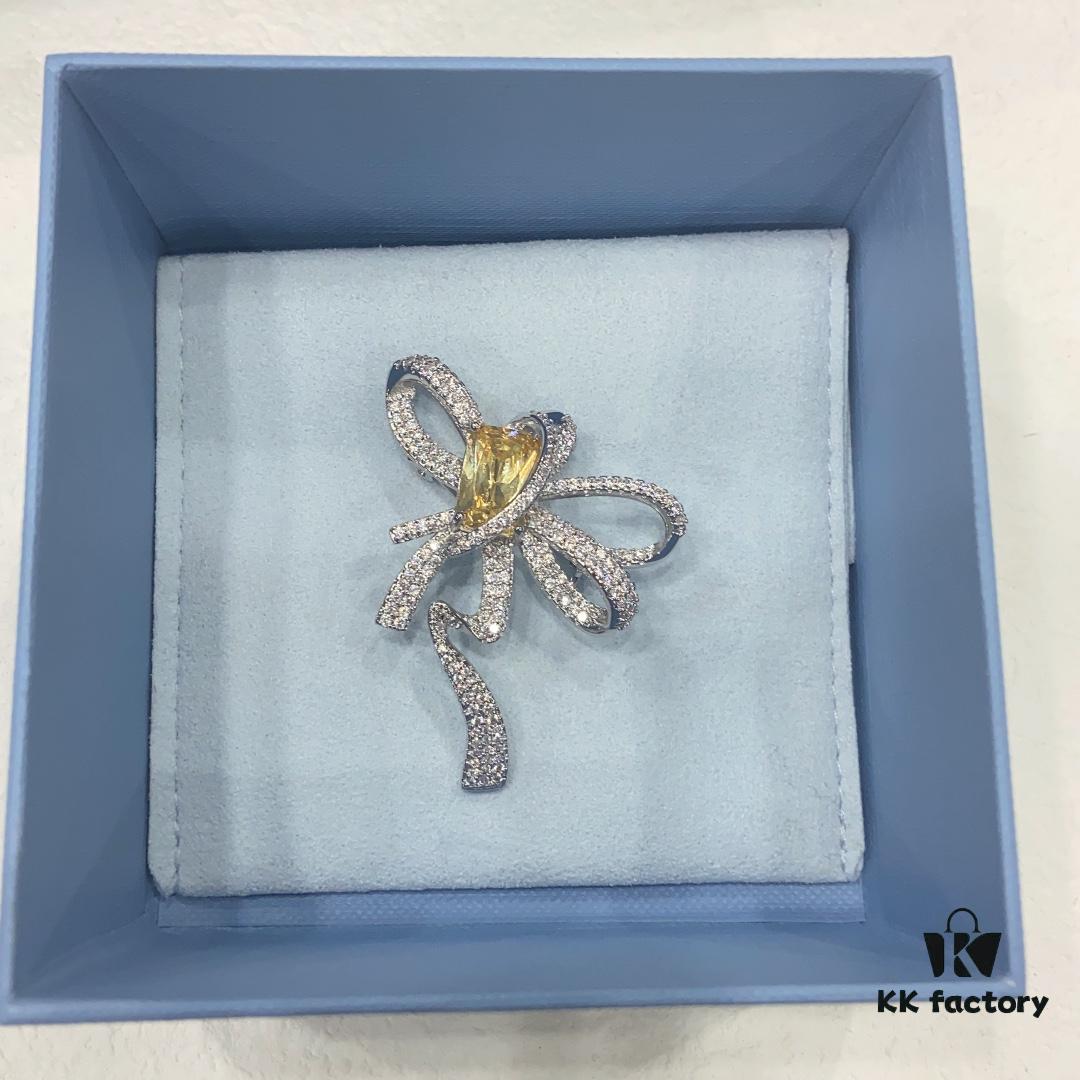 6930056b12f62673a6fab158 He Fang Jewelry Brilliant Draped Brooch, Elegant and Versatile Badge Pin for Women