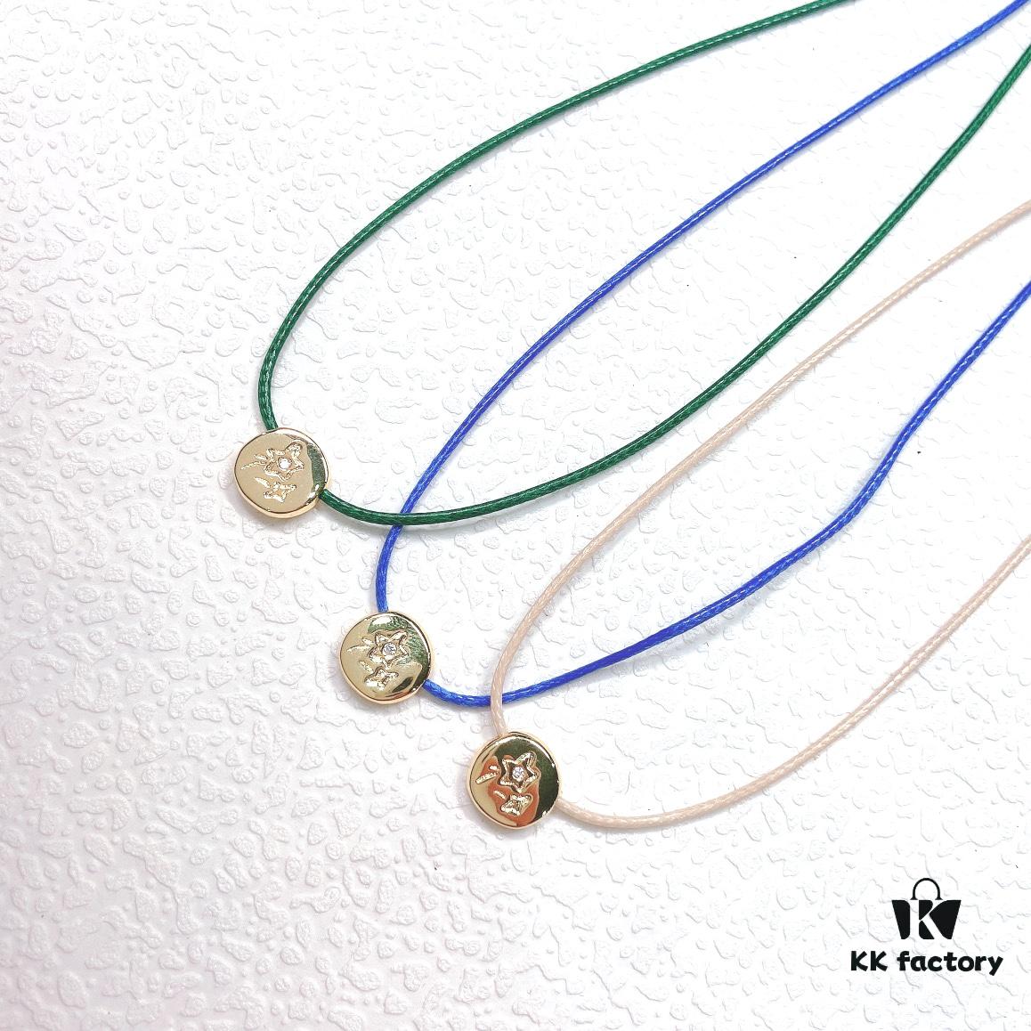 693005ba12f62673a6fab1ba Smiling Xiaoqu Cookie Necklace Gift Box Fashionable Design Collarbone Chain for Women Blue Pink