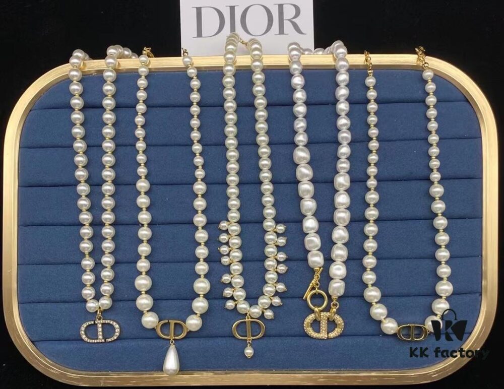 693005fe12f62673a6fab208 Dior DIOR Necklace Collection Compilation Image