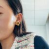 6930060f12f62673a6fab21e Xiaoxiang New Arrival Amber Square Rhinestone Camellia Flower Stud Earrings 🌺