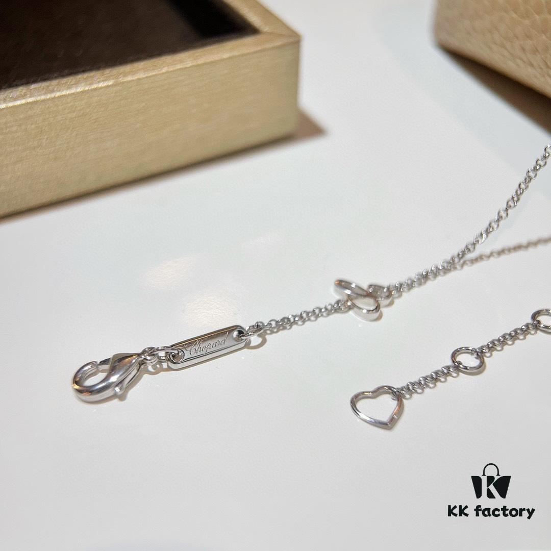 6930062312f62673a6fab23d Minimalist Elegance, My Favorite Girlish Necklace – Chopard Happy Diamonds Series High Jewelry in Champagne Gold and White Gold