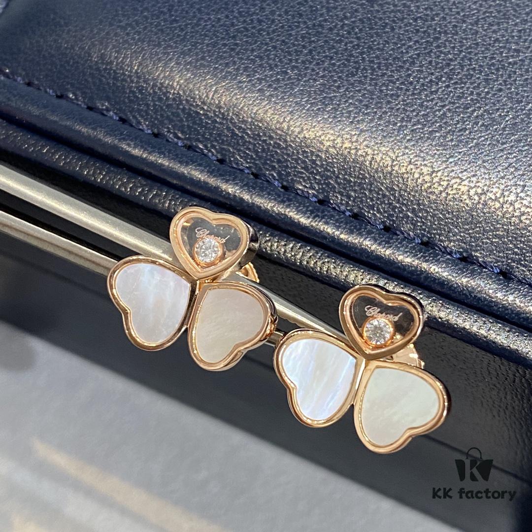 6930063412f62673a6fab257 Chopard Happy Hearts Wings Series Pendant with Movable Diamond and Mother-of-Pearl Hearts