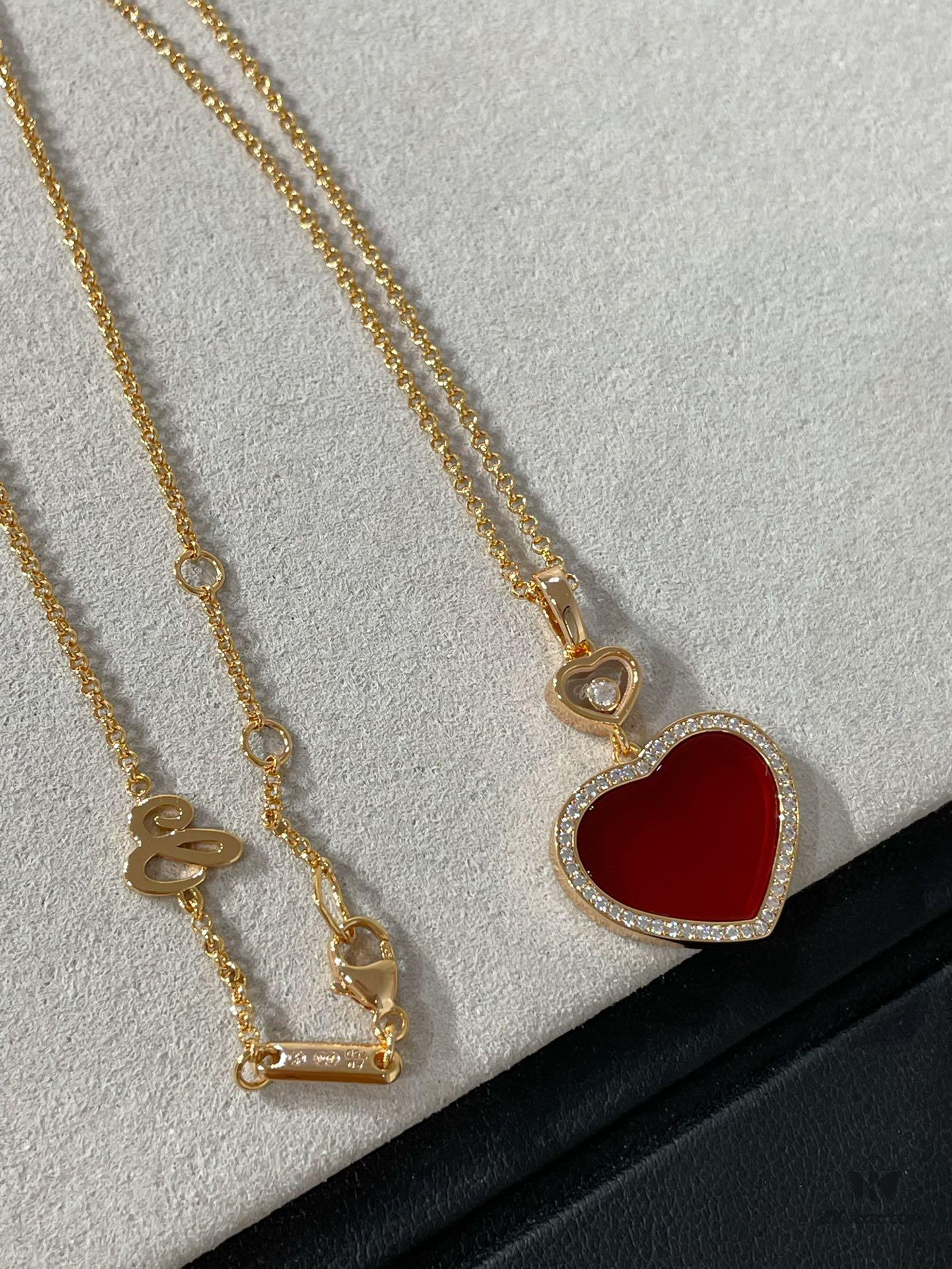 6930064512f62673a6fab26a Chopard Heart Necklace and Bracelet with Diamond Trimmings in New Year Red