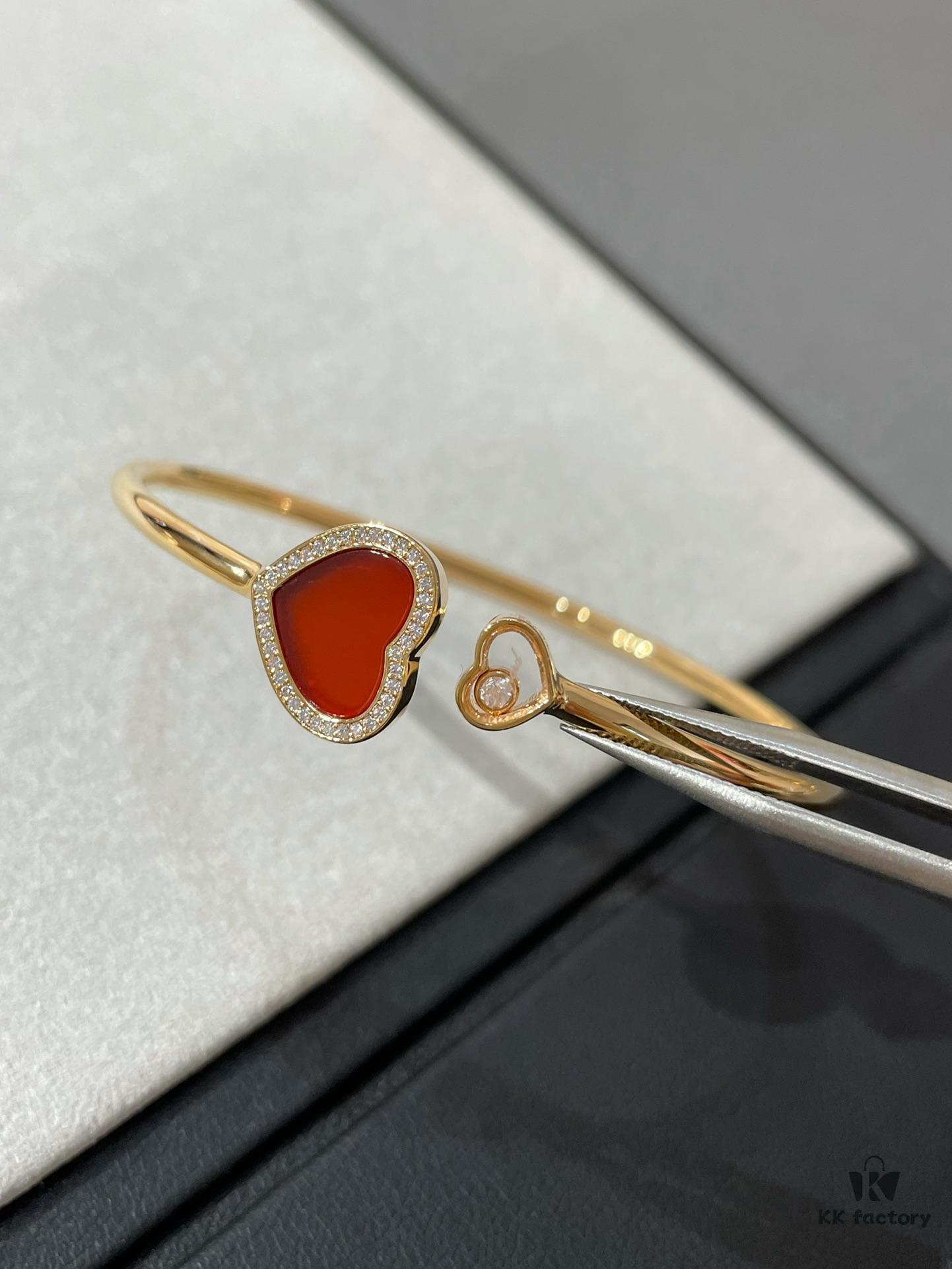 6930064612f62673a6fab26b Chopard Heart Necklace and Bracelet with Diamond Trimmings in New Year Red