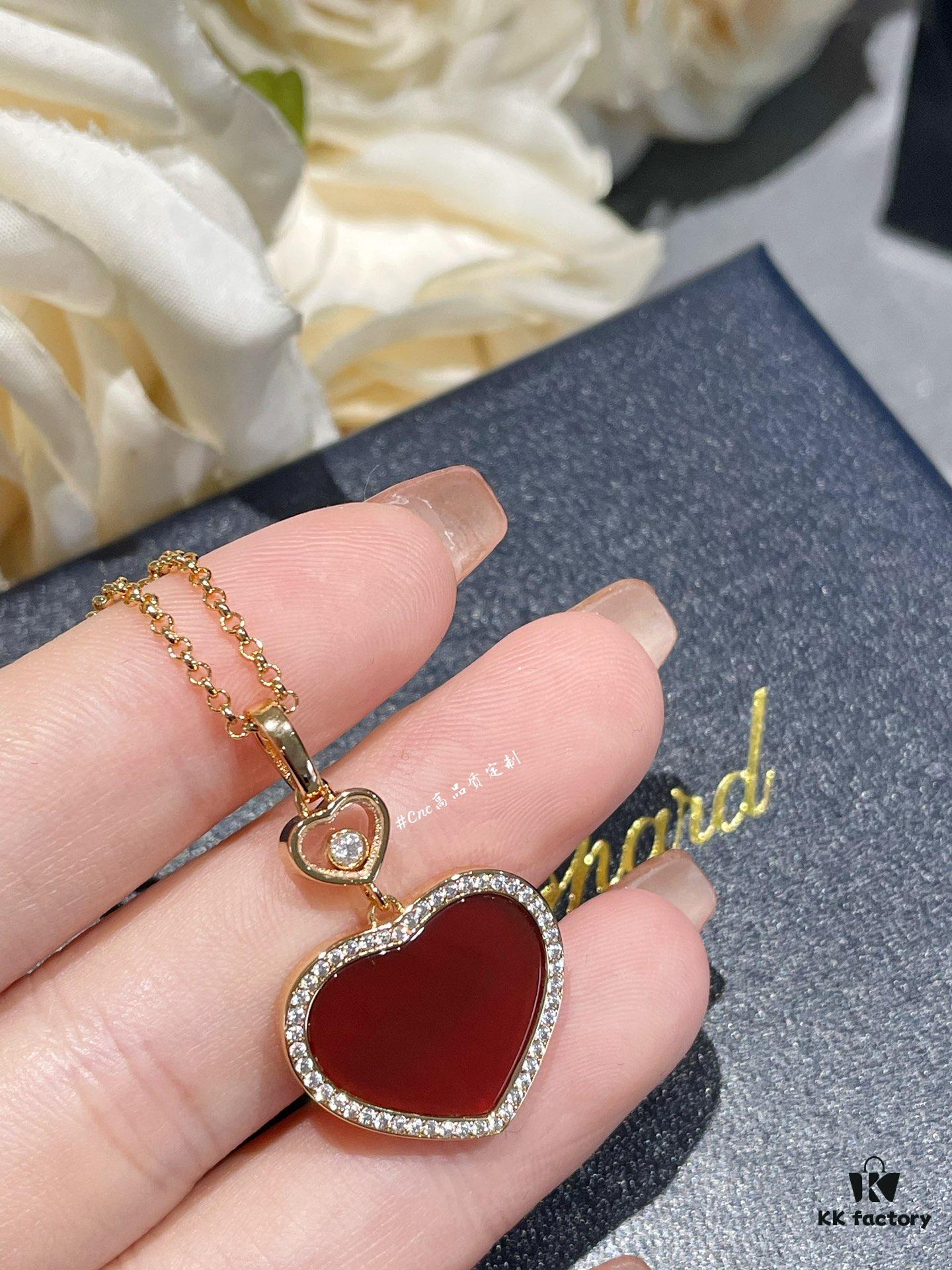693006ae12f62673a6fab2f0 Chopard Happy Hearts Series Heart Necklace with Moving Diamond