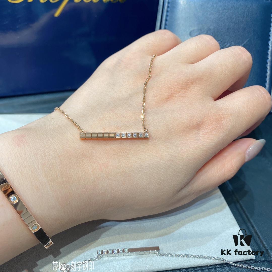 693006c712f62673a6fab316 Chopard IceCube Collection Geometric Necklace, Recommended by Celebrities! Premium Quality, Exclusive Design!