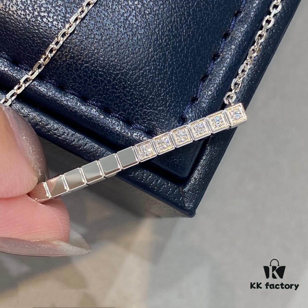 693006d312f62673a6fab328 Chopard Ice Cube Collection Geometric Necklace, Celebrity-Recommended Style, Exclusive Design