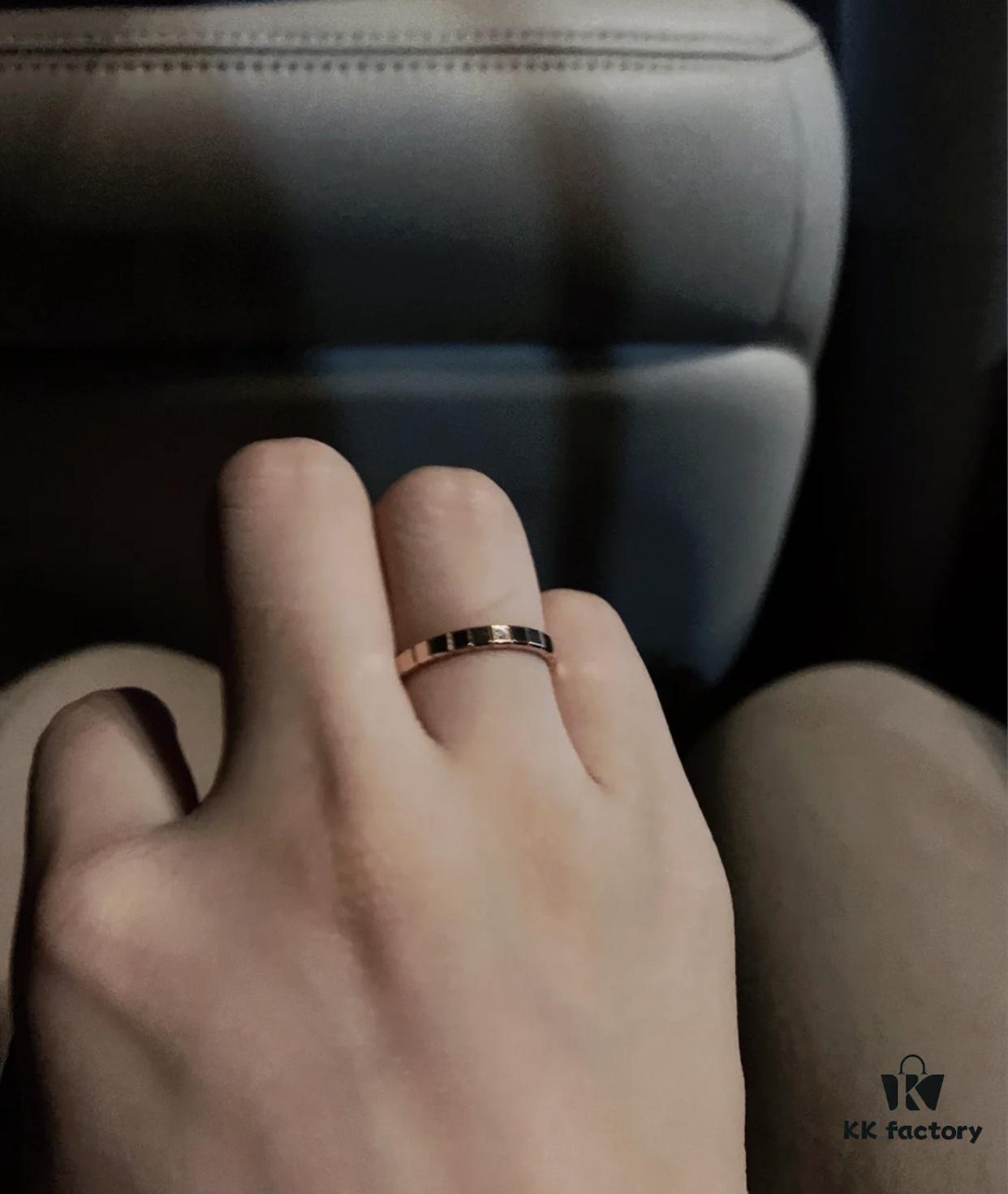 693006ec12f62673a6fab355 Stylish Ice Cube Ring – A Modern Symbol of Independent Women