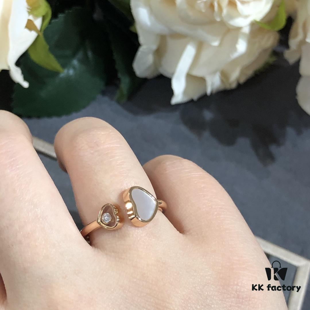 Adjustable Ring Wearing Photos
