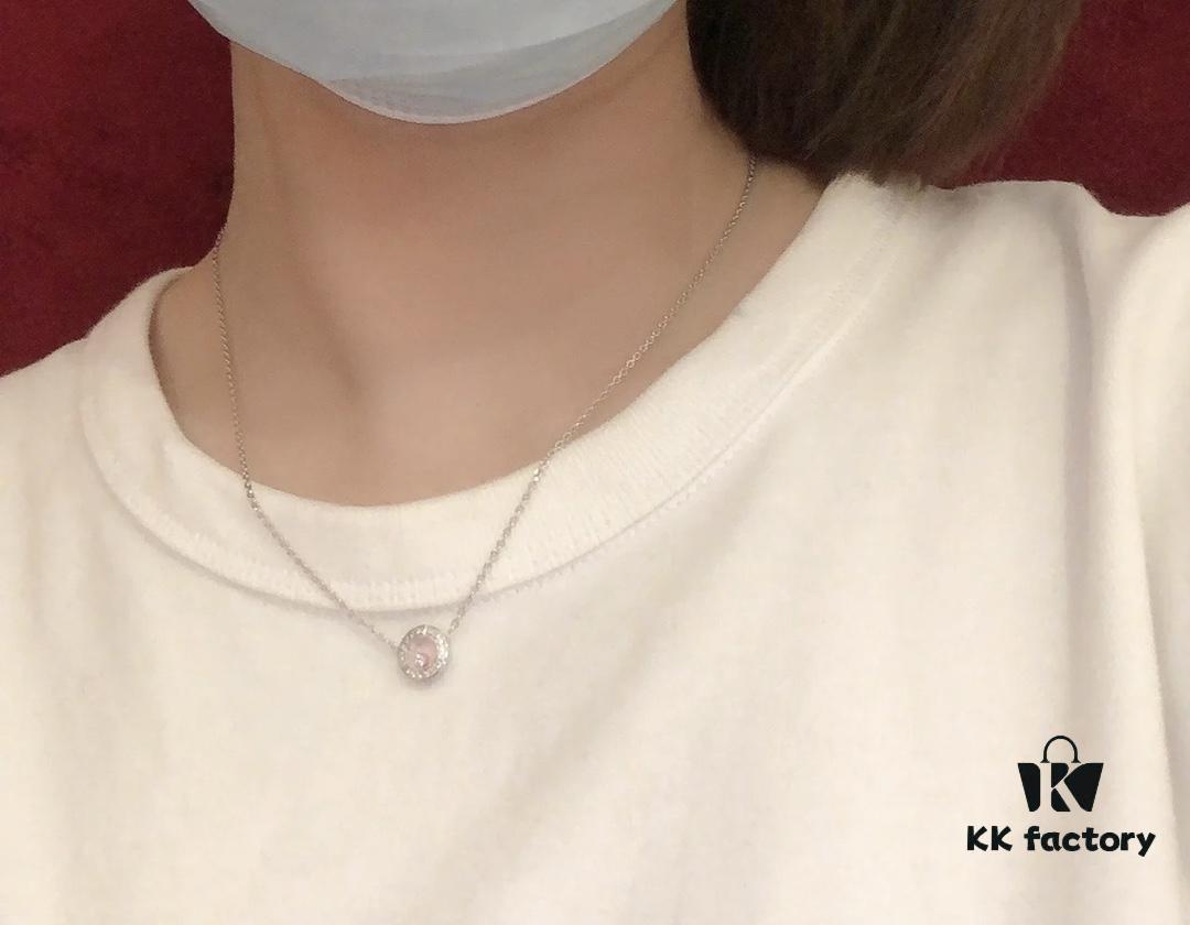 6930078012f62673a6fab44f Chopard Necklace: Luck and the Brand's Iconic Moving Diamonds, 18K Rose Gold, Original Logo, Authentic Tag, Adjustable Length