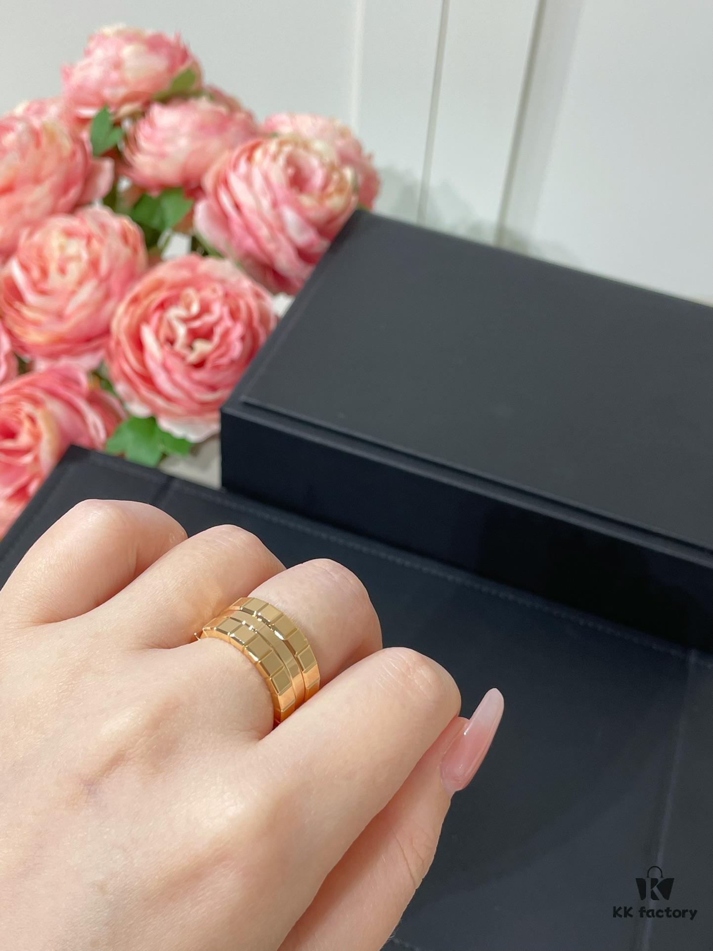 693007ab12f62673a6fab493 New Chopard Ice Cube Series, Wide Polished Ice Ring, CNC Precision Carved Version (Same as Zhang Linghe's Style)
