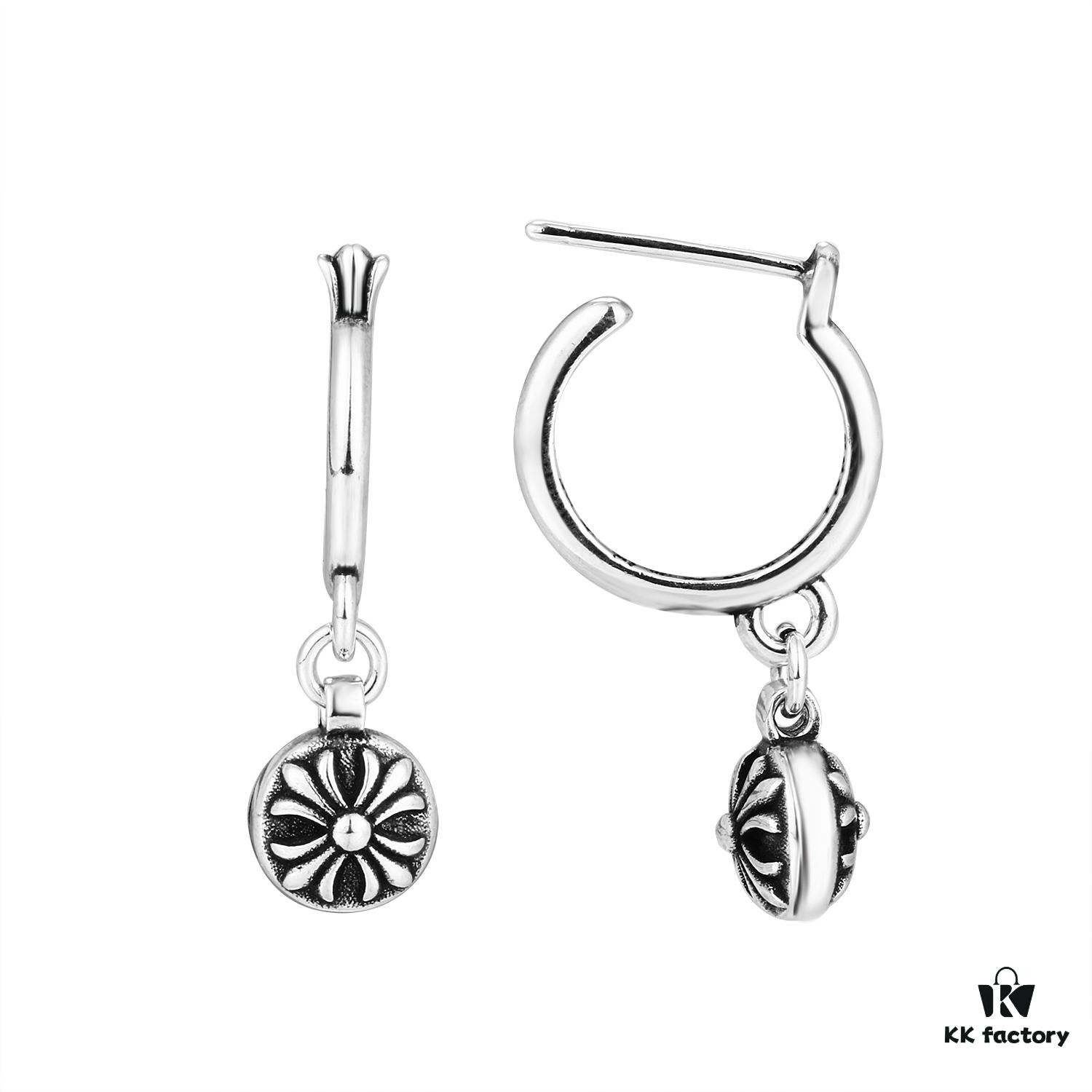 6930081412f62673a6fab536 Chrome Hearts 💛 Cross Earrings