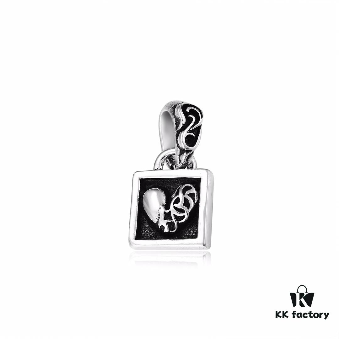 6930088212f62673a6fab608 Chrome Hearts Vintage Distressed Design, Perfect Reproduction
