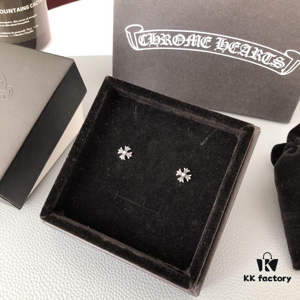 693008a412f62673a6fab64d S925 Pure Silver! Counter Ear Studs! Chrome Hearts Style, Casual and Individual, Perfect for Everyday Wear