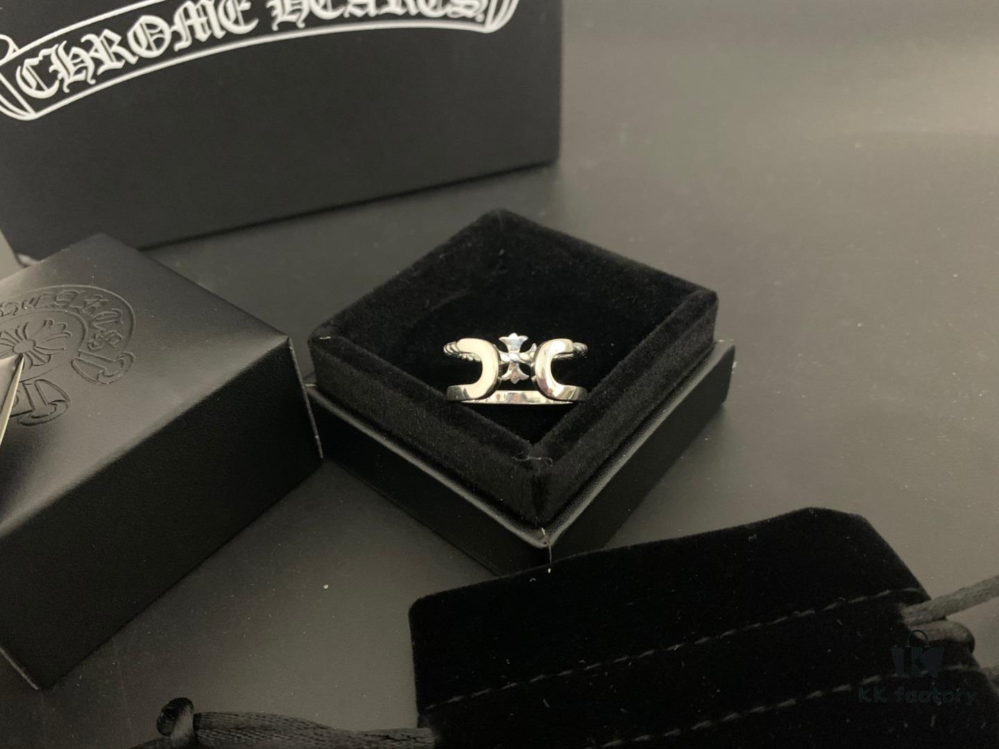 Chrome Hearts Vintage Double Layer Ring, Ins Influencer Style, Fashion Korean Version, Versatile and Beautiful to Wear