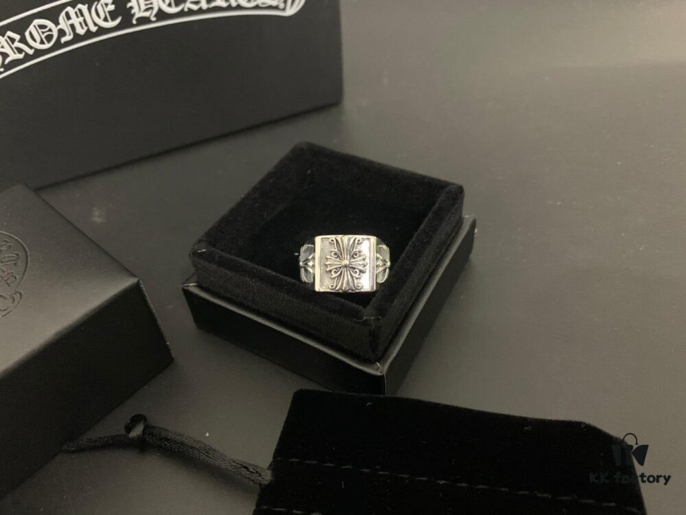 🔥 Chrome Hearts Men's Floral Cross Square Open Ring