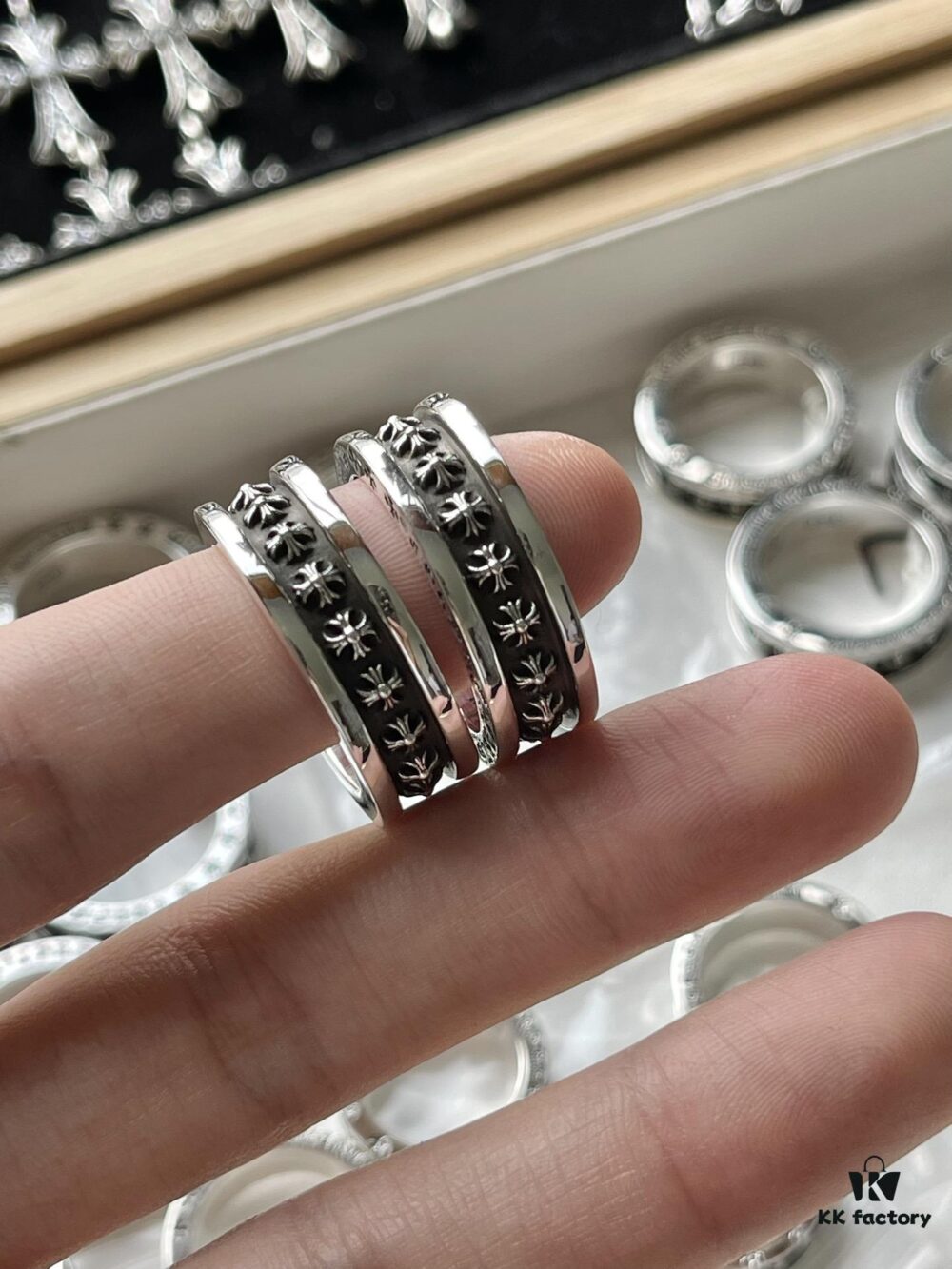 693009c312f62673a6fab88f Chrome Hearts Mini Cross Ring