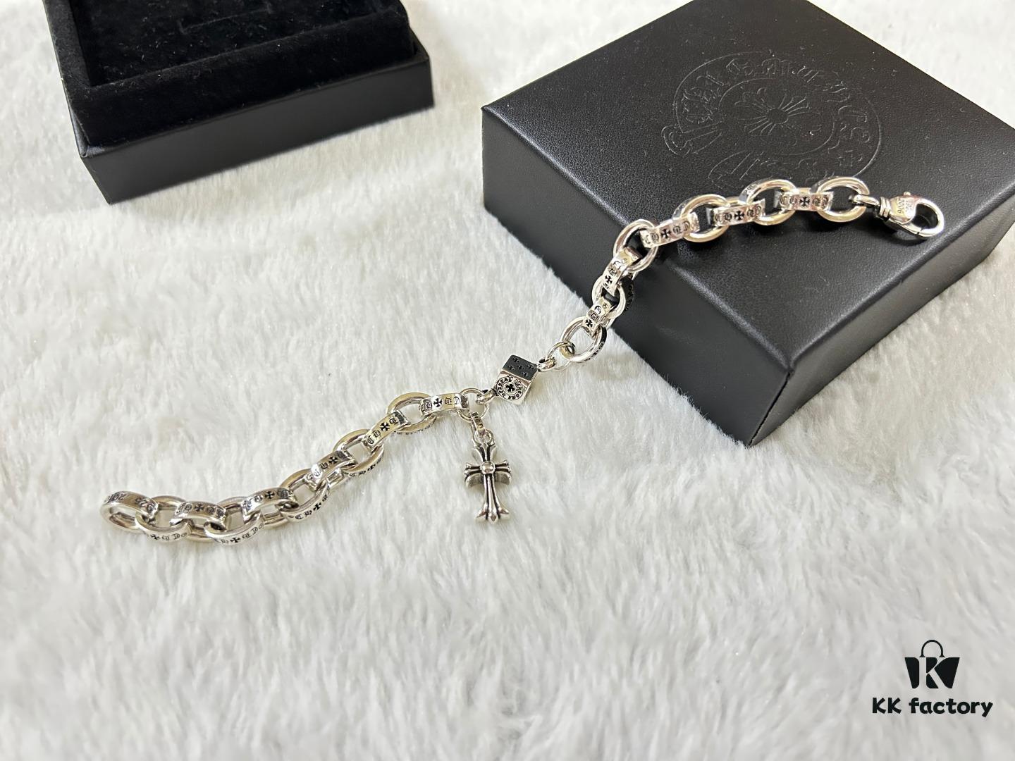 693009e912f62673a6fab8cf Chrome Hearts Oval Link Cross Bracelet 18-20-22 cm