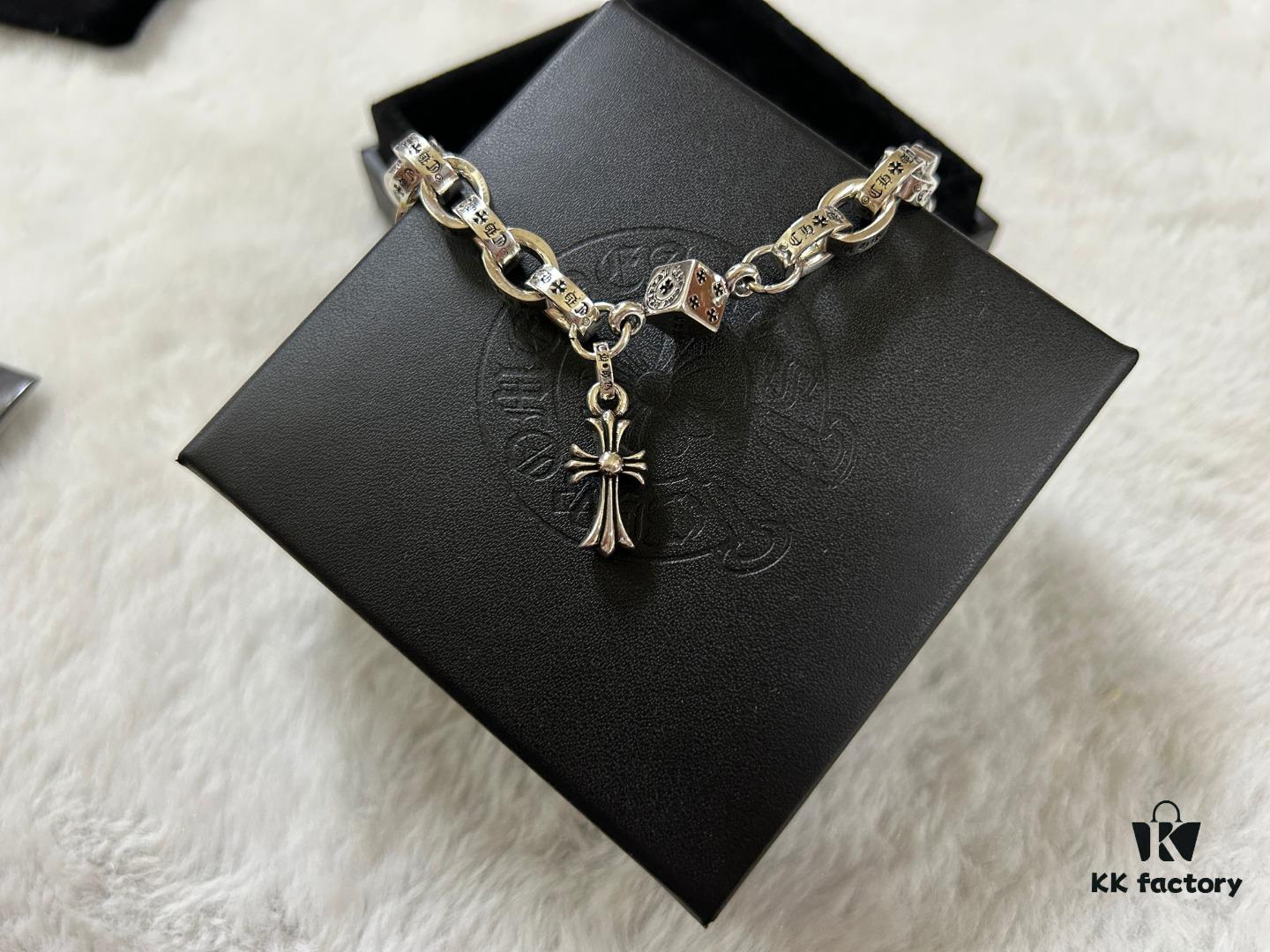 693009e912f62673a6fab8d3 Chrome Hearts Oval Link Cross Bracelet 18-20-22 cm