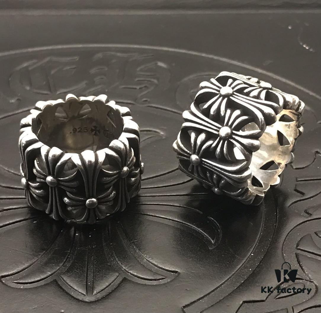 High-Version Chrome Hearts Round Grave Ring, Redefining Chrome Hearts Quality Compared to Thin and Flat Counterfeit Versions on the Market. Features Handwritten Engraving on Inner Band, Asymmetrical Cross Design with Elegant Curves and Distinct Layers. Sizes 5-11