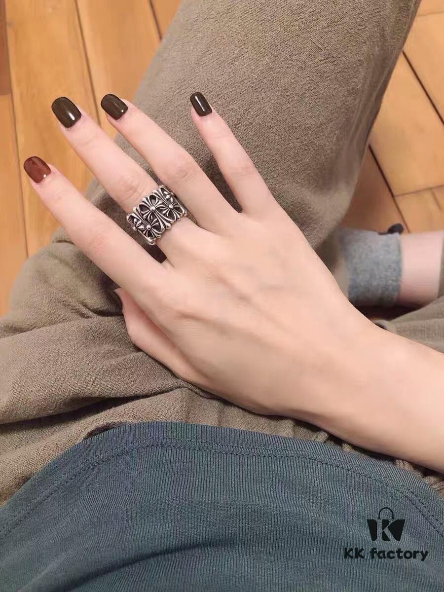 High-Version Chrome Hearts Round Grave Ring, Redefining Chrome Hearts Quality Compared to Thin and Flat Counterfeit Versions on the Market. Features Handwritten Engraving on Inner Band, Asymmetrical Cross Design with Elegant Curves and Distinct Layers. Sizes 5-11