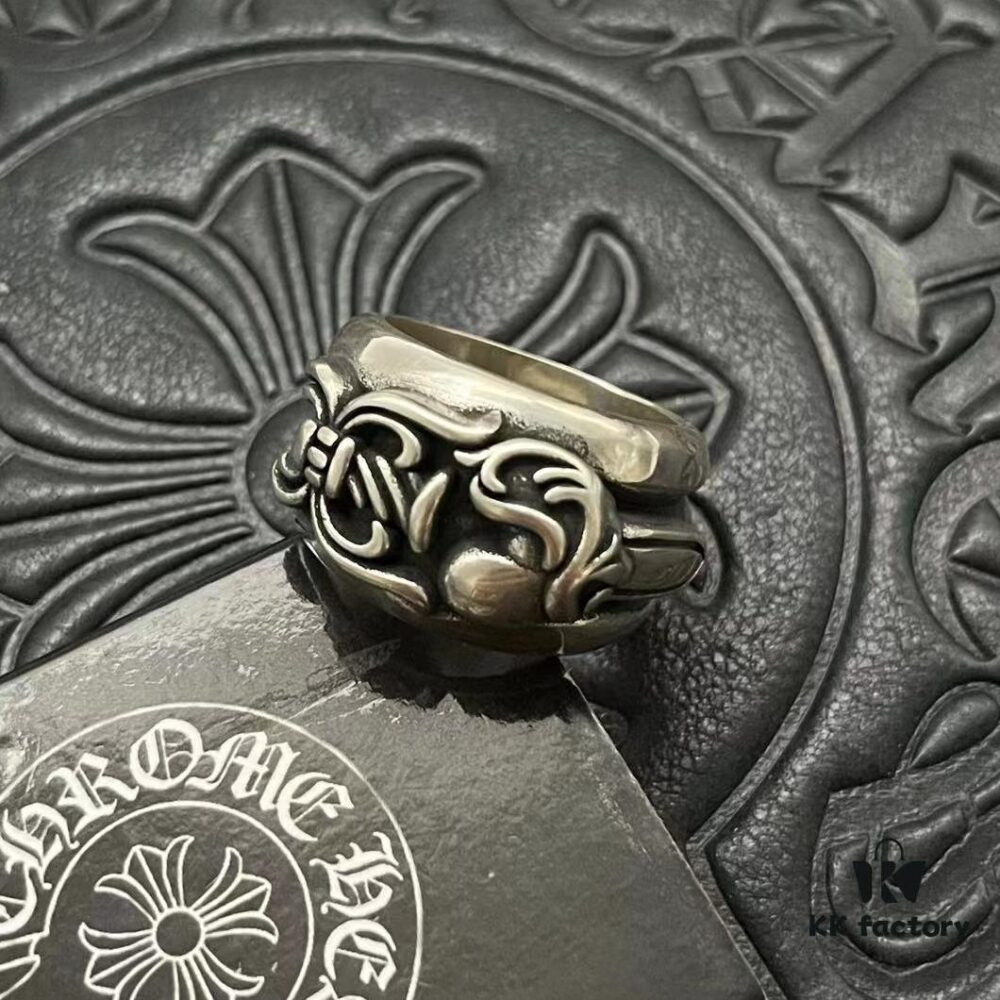 69300a3012f62673a6fab969 CHROME HEARTS High-Replication Heart Sword Ring