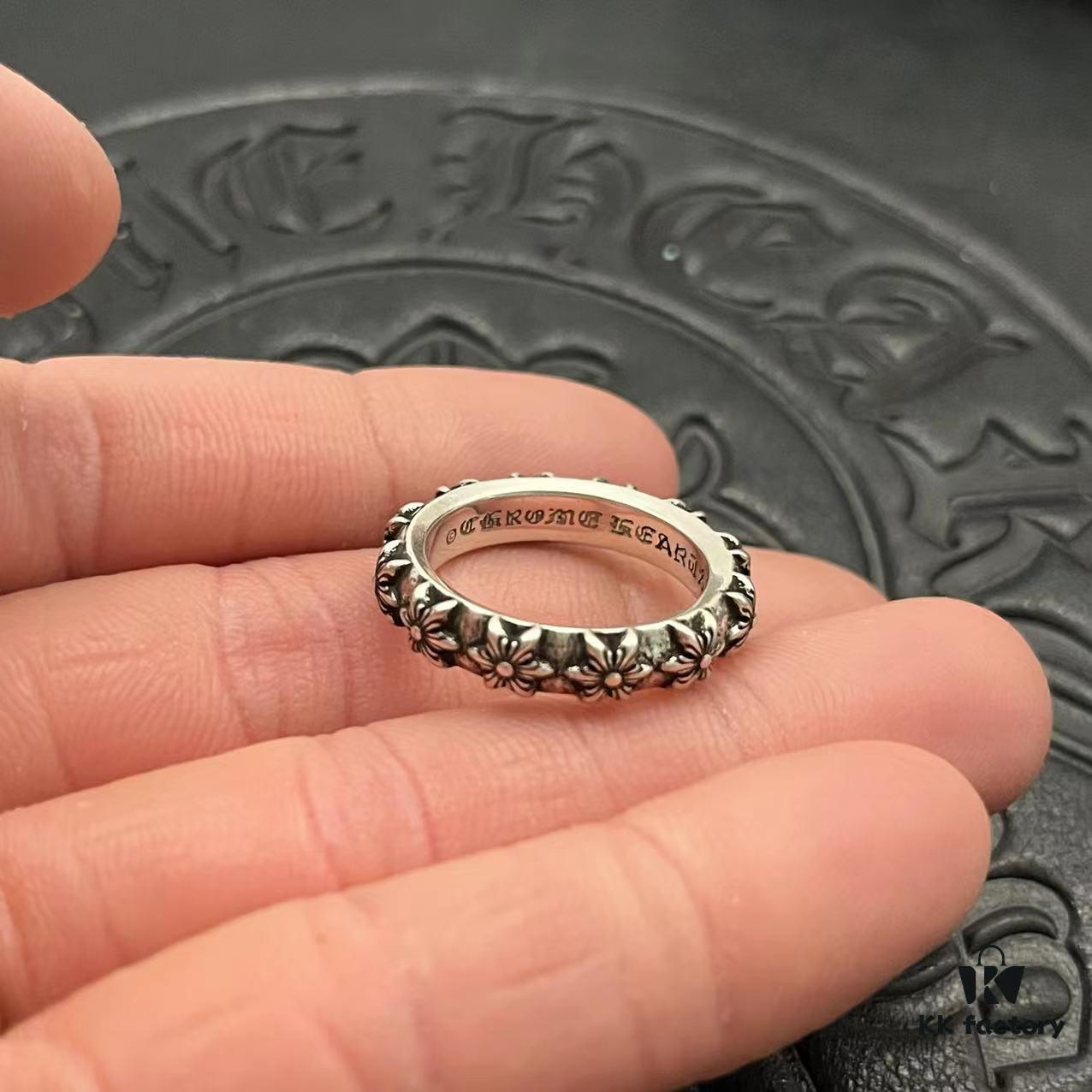 CHROME HEARTS High-Replica Cross Six-Pointed Star Ring