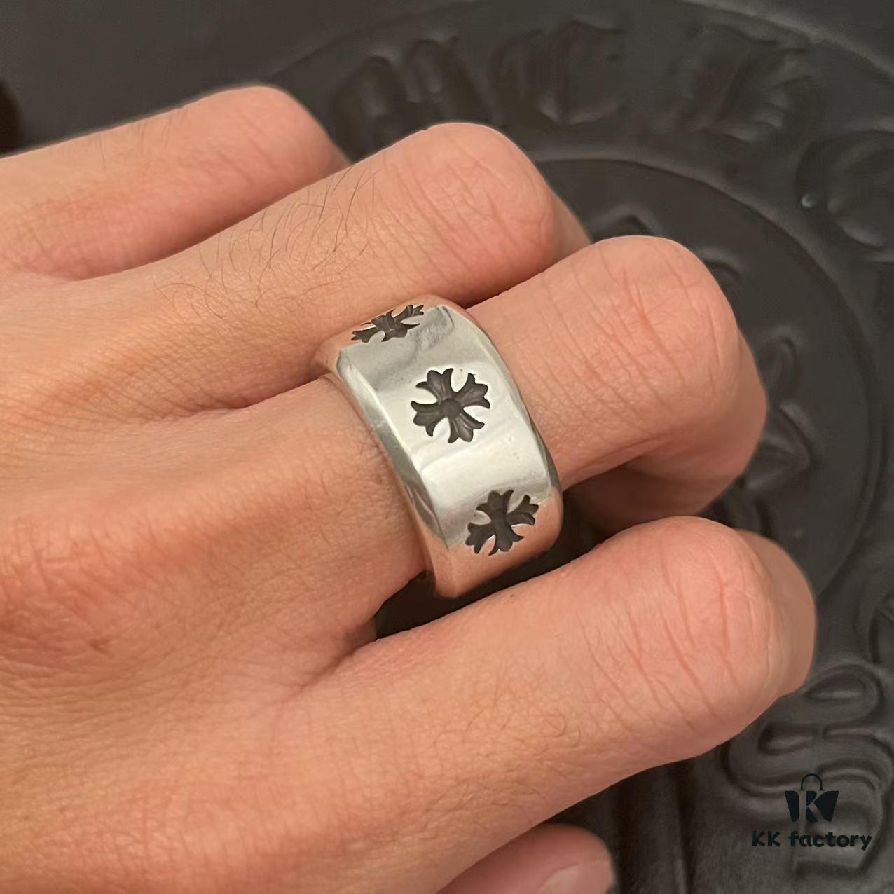 CHROME HEARTS High-Replication Cross Ring