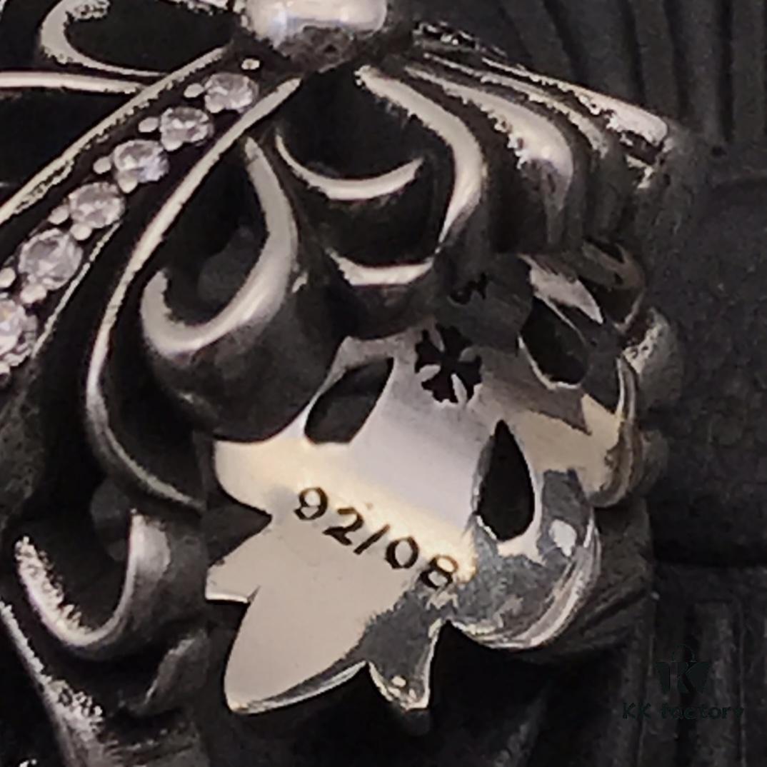 High-Version Chrome Hearts Open Cross Ring, Upgraded Diamond-Inlaid Aged Design, Clear Engraving Details, Unisex Wear, Timeless and Stylish, Available in US Sizes 5-12