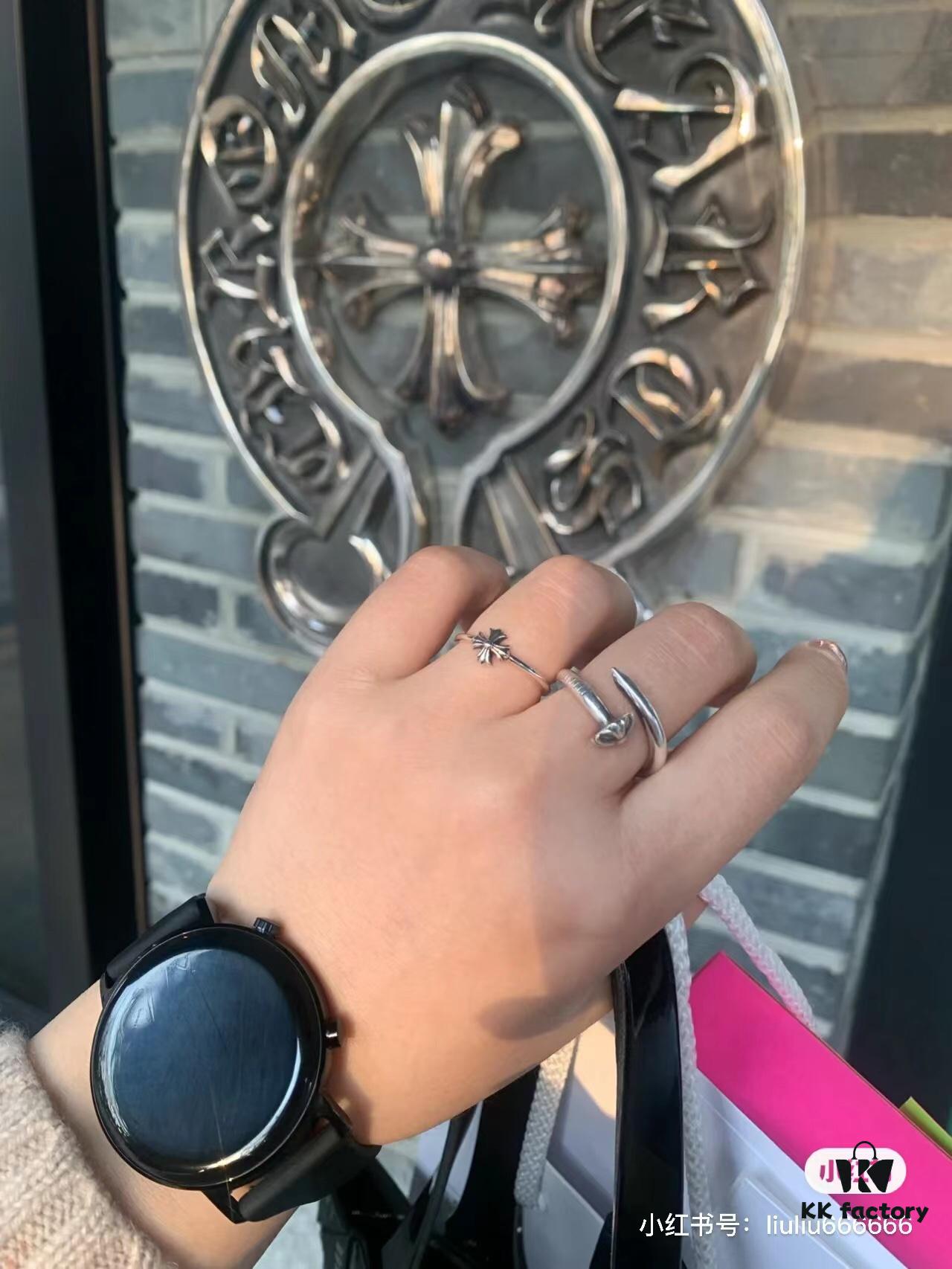 High-Version Chrome Hearts Cross Flower Small Ring, Clear Engraving, Unisex Design, Available in US Sizes 5 to 9
