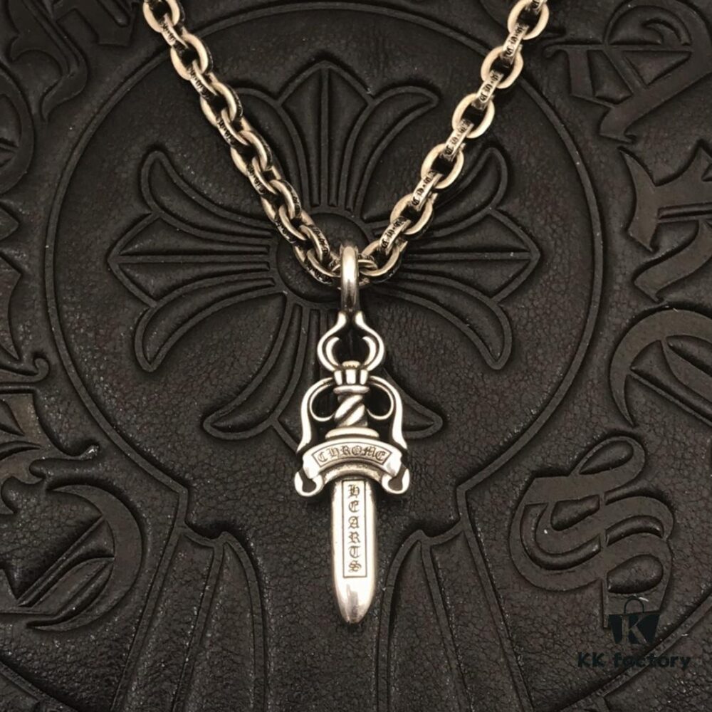 69300b1612f62673a6fabb68 High-Version Koro Heart Medium Double-Sided Sword Pendant with Clear Engraving, Paired with Letter Chain, Available in 50-70cm Length
