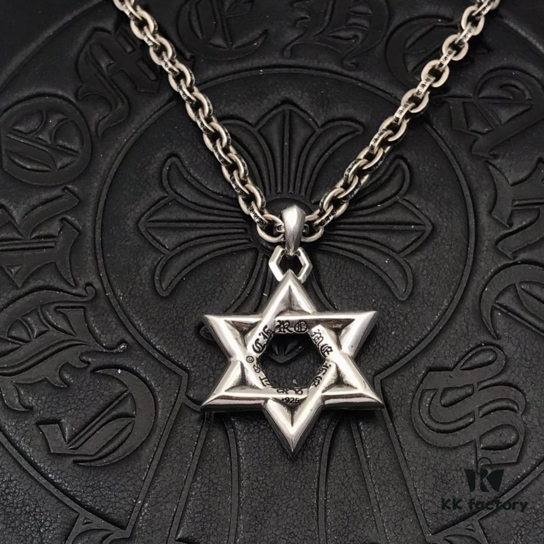 69300b1c12f62673a6fabb7a High-Version Chrome Hearts Large Six-Pointed Star Pendant Necklace, Worn by Numerous Celebrities, Gradual Size Transition from Small to Large at Every Angle, Precise Details, Original Handwritten Engraving, Paired with Letter Chain, Adjustable Length 50-70cm Available