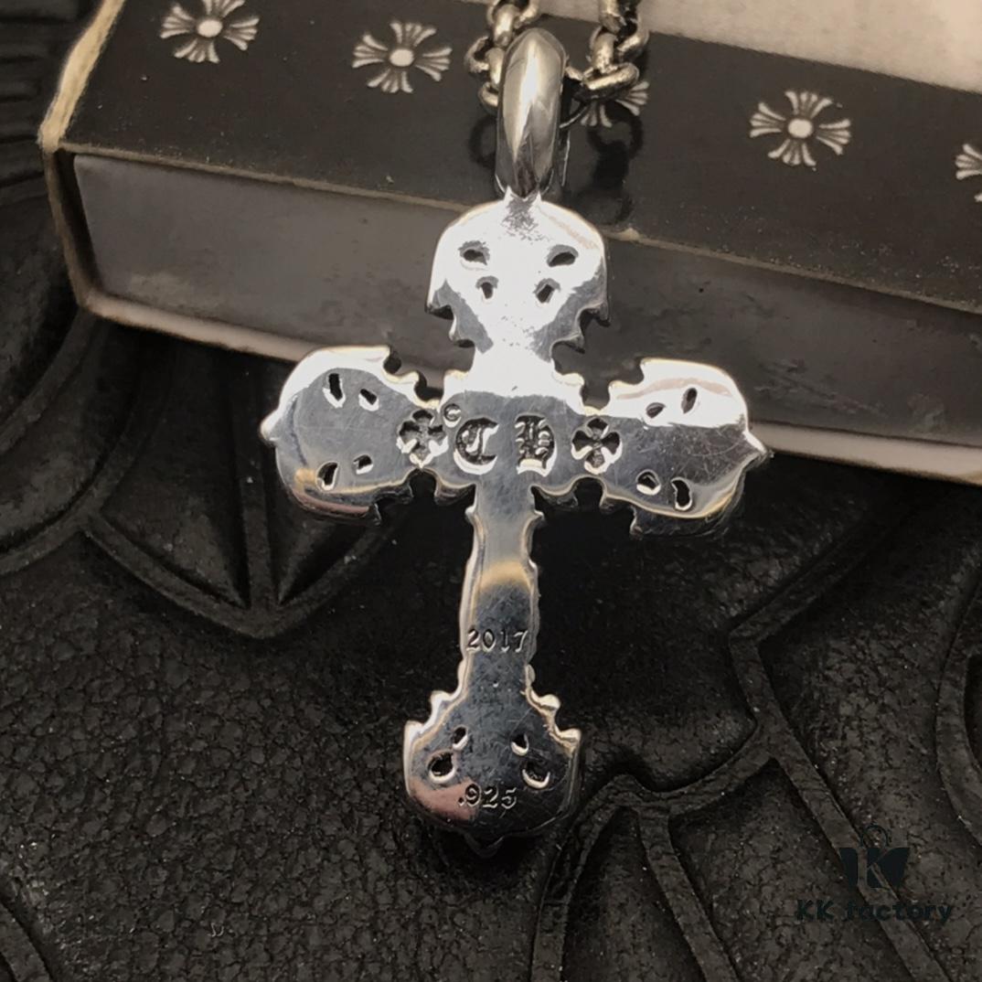 69300b2312f62673a6fabb8d High-Version Chrome Hearts Mini Flame Cross Pendant, Small Size, Highly Versatile