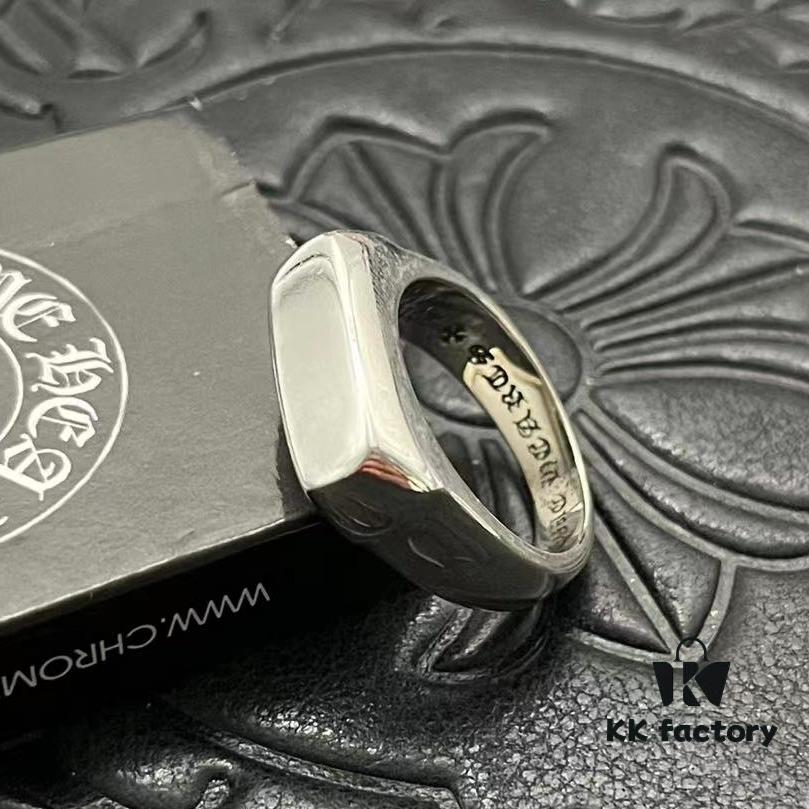 CHROME HEARTS High-Quality Crooked Heart Smooth Ring