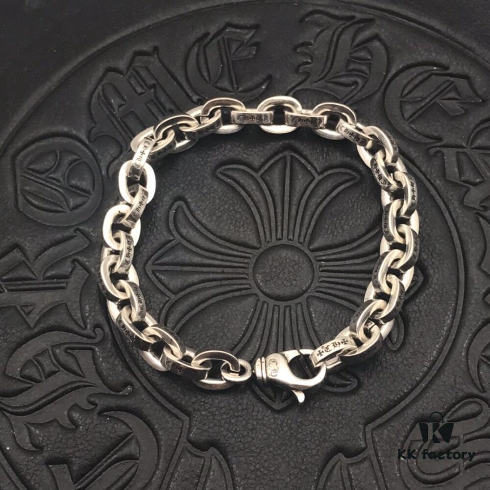 69300b3712f62673a6fabbb9 High-Version Chrome Hearts Thick Letter Bracelet, Authentic Lobster Clasp, Clear Engraving, Closely Connected Links, Not Comparable to Common Oversized Extended Versions, Unisex Wear, Available in Sizes 17 to 21