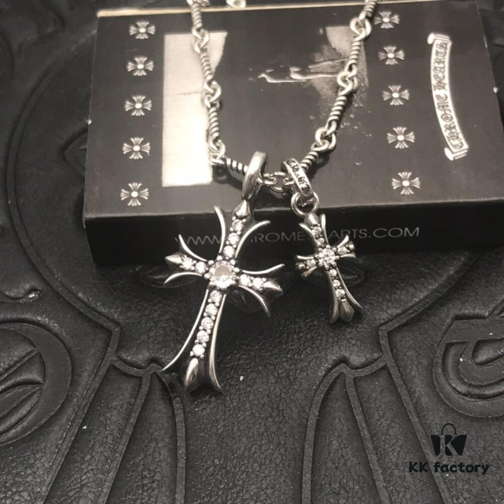 69300b7f12f62673a6fabc29 High-Version Crocs Heart White Diamond Aged Double Cross Necklace, One Style Four Wears, The Pinnacle of Cross Necklaces, A Timeless Classic