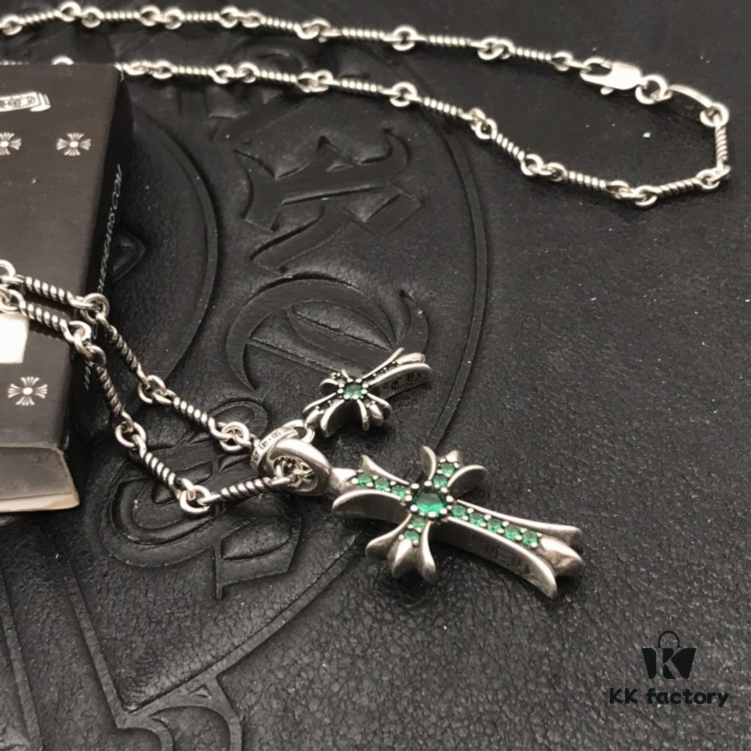 High-Version Chrome Hearts Vintage Green Diamond Double Cross Necklace, One Style Four Straps, The Pinnacle of Cross Necklaces, A Timeless Classic