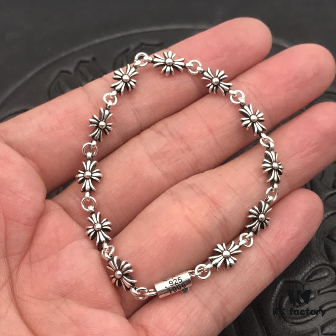 High-Version Chrome Hearts Plain Cross Wristband without Stones, Authentic Buckle Design with Original 14K Engraved Inlay, Unisex Bracelet, Available in Sizes 17-18-19