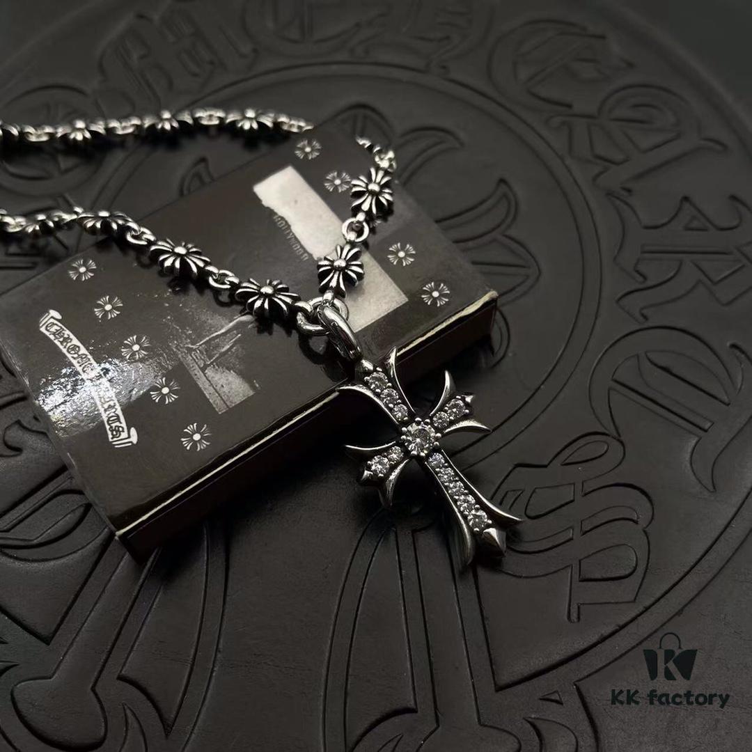 69300ba912f62673a6fabc6c High-Version Chrome Hearts Diamond-Inlaid Cross Necklace, Integrated Chain Set, Reversible Design with One Side Diamond-Inlaid and the Other Plain, 60cm Length, Clear Engraving and Precise Details, Original Buckle