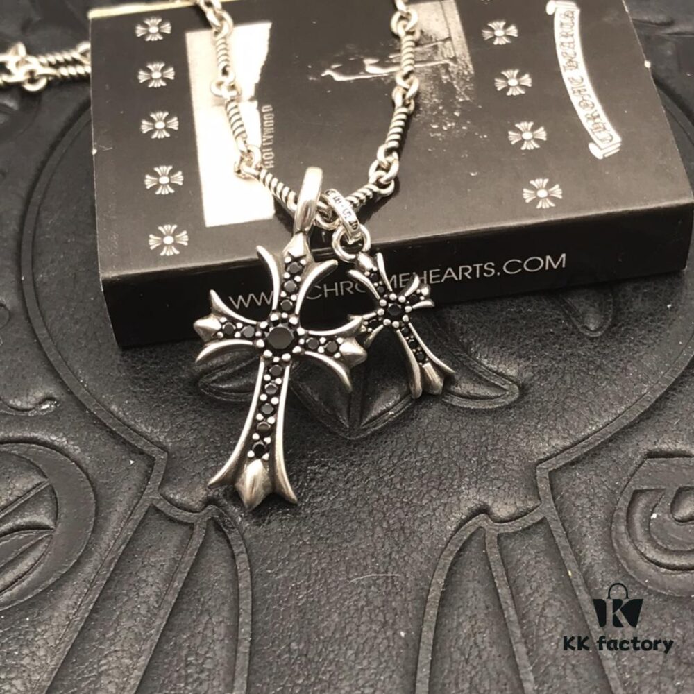 69300bae12f62673a6fabc75 High-Version Crocs Black Diamond Aged Double Cross Necklace, One Style Four Wears, The Pinnacle of Cross Necklaces, A Timeless Classic