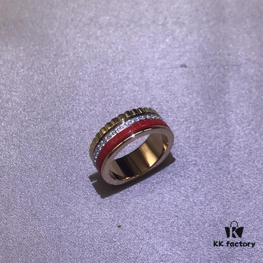 👑[Top-Tier Replica] Boucheron Quatre Radiant Series Rotating Ring – Exquisitely Crafted with 925 Sterling Silver, Paved with Brilliant Cubic Zirconia, Featuring Ribbon-Line Engraving, Black Ceramic Diamond Pattern, and Geometric Elegance