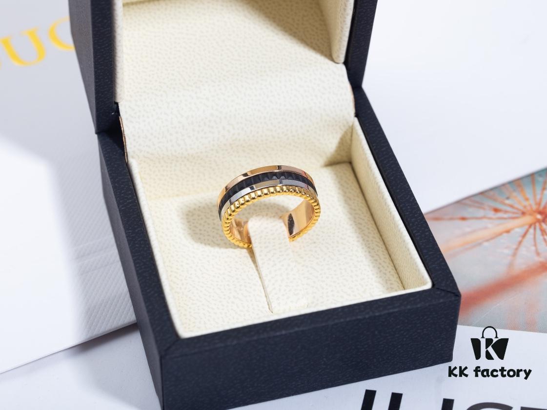 69300c4012f62673a6fabd41 Quatre White Series Ring, Radiant and Brilliant, Showcasing the Brand's Iconic Luster